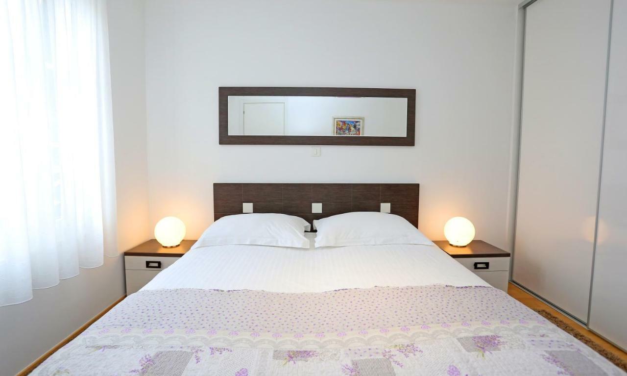 Luxury Apts Leone Split Centre Exterior foto