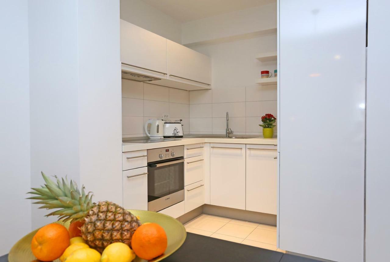 Luxury Apts Leone Split Centre Exterior foto